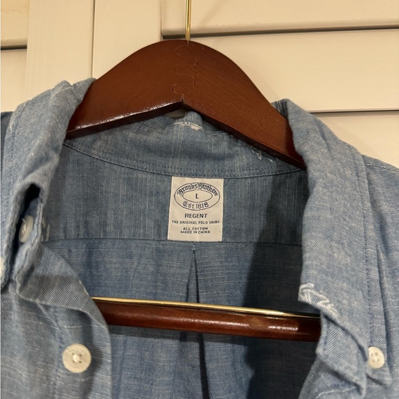 Brooks Brothers Casual Nautical Button Down - Picture 3 of 3